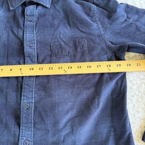 UNTUCKit Men’s Corduroy Navy Plaid Long-Sleeve Button-Down Shirt Medium Slim Fit - Picture 5 of 10